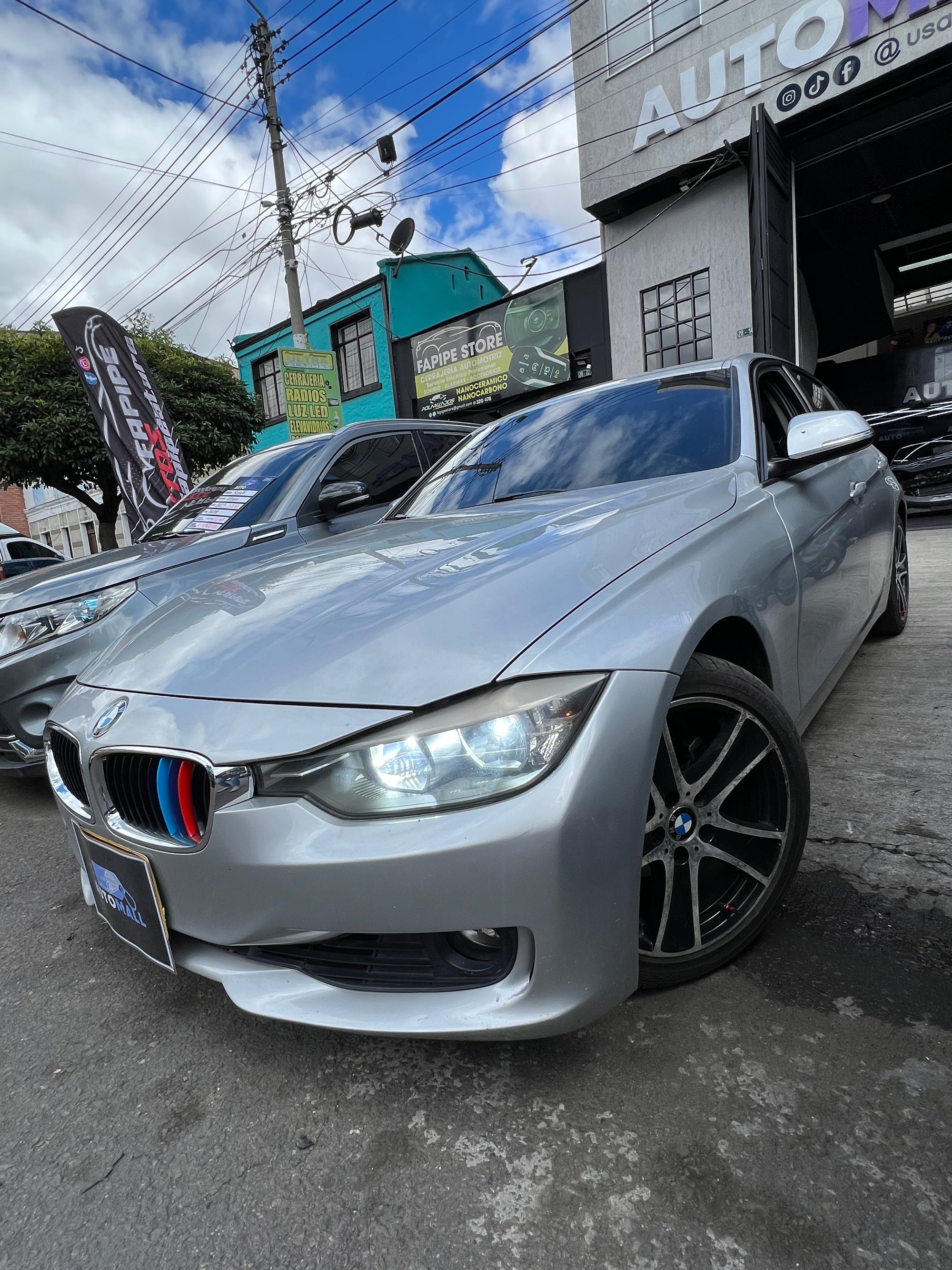 BMW M320i 2013