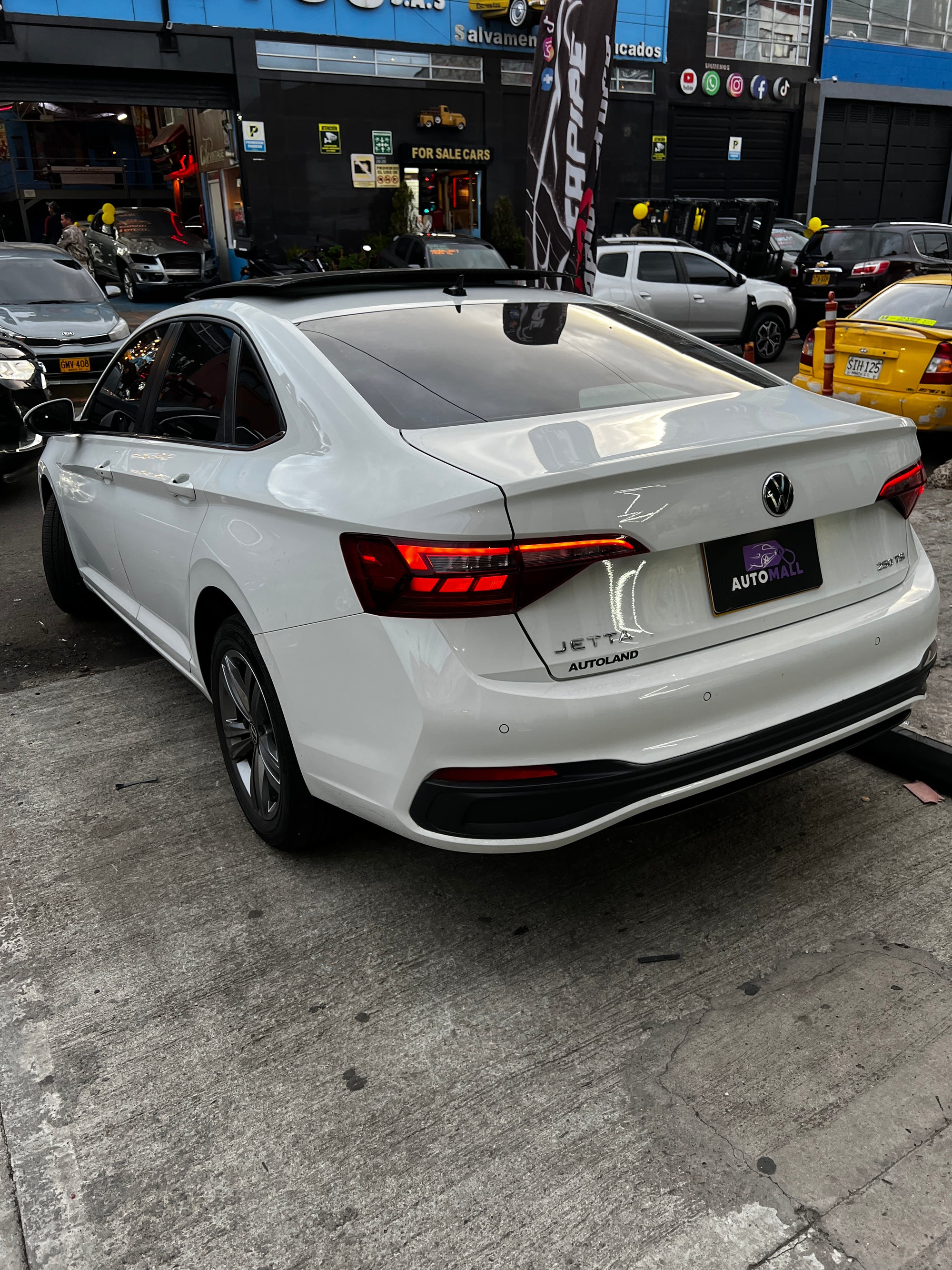 Volkswagen Jetta Highline 2023