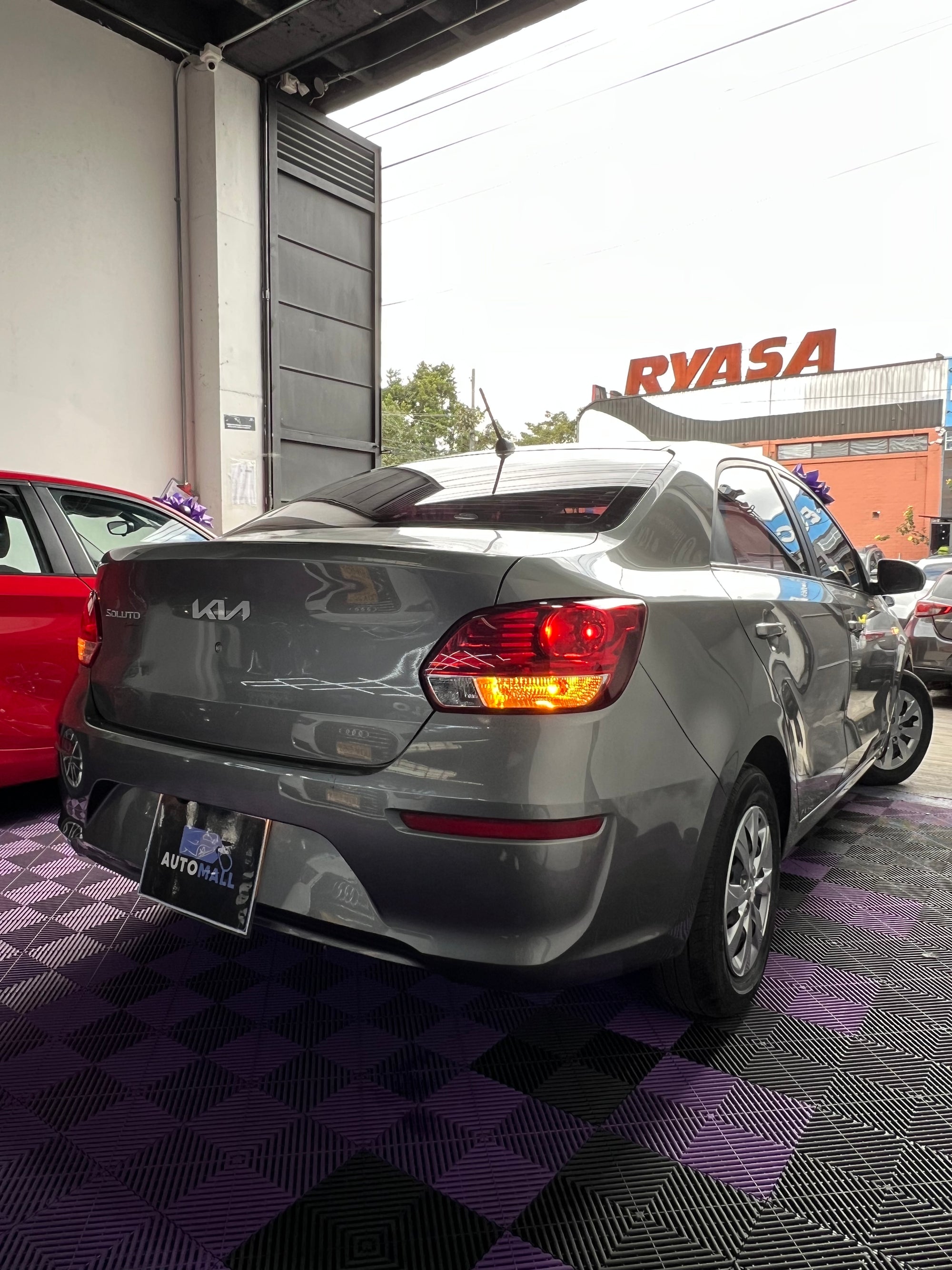 Kia Soluto 2023
