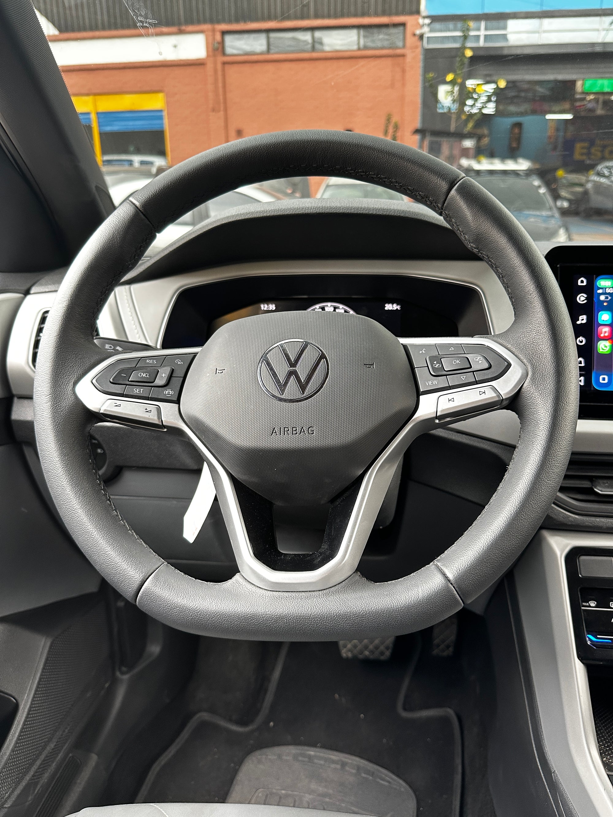 Volkswagen T-Cross Comfortline 2025