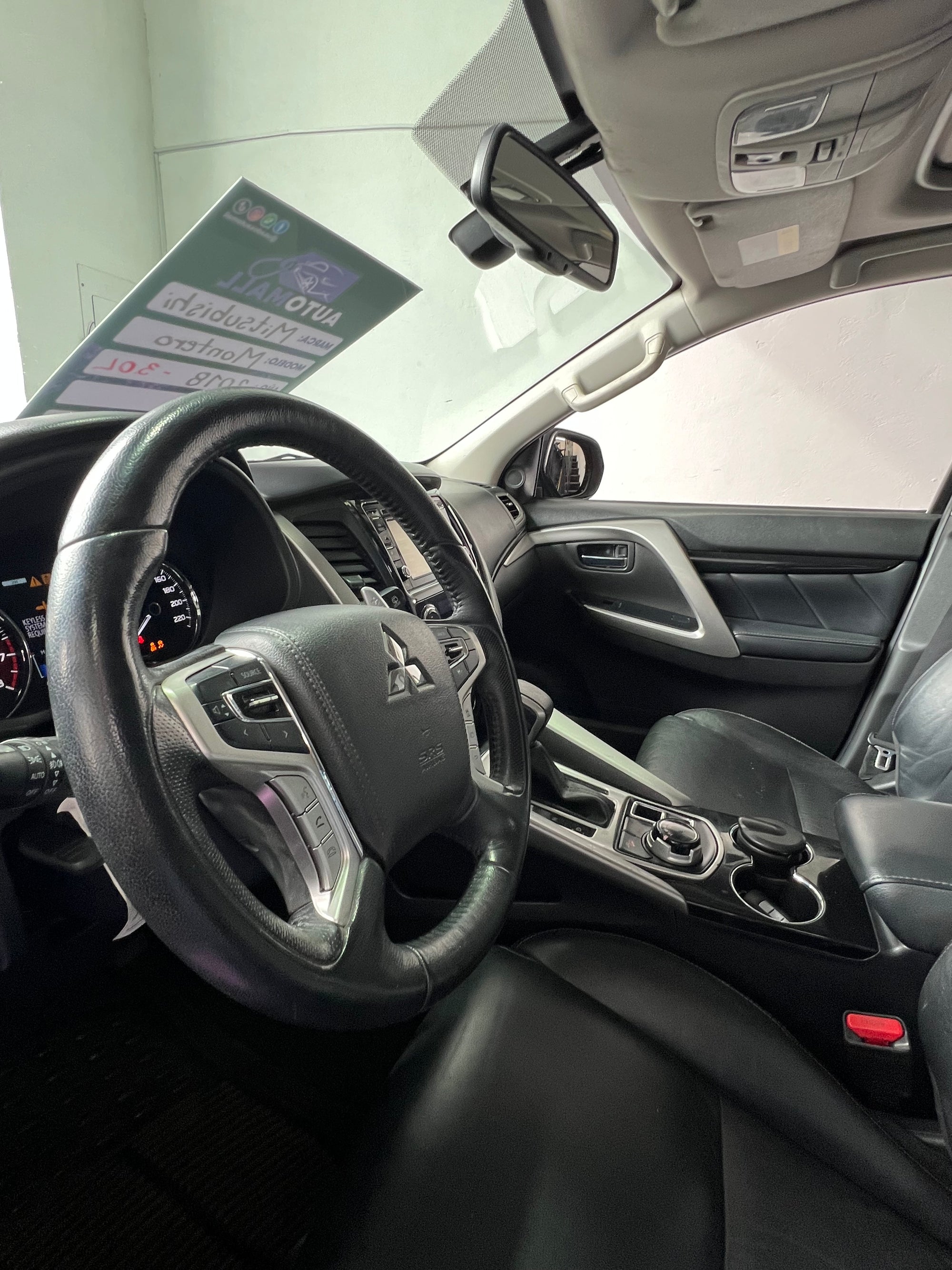 Mitsubishi Montero Sport 2018