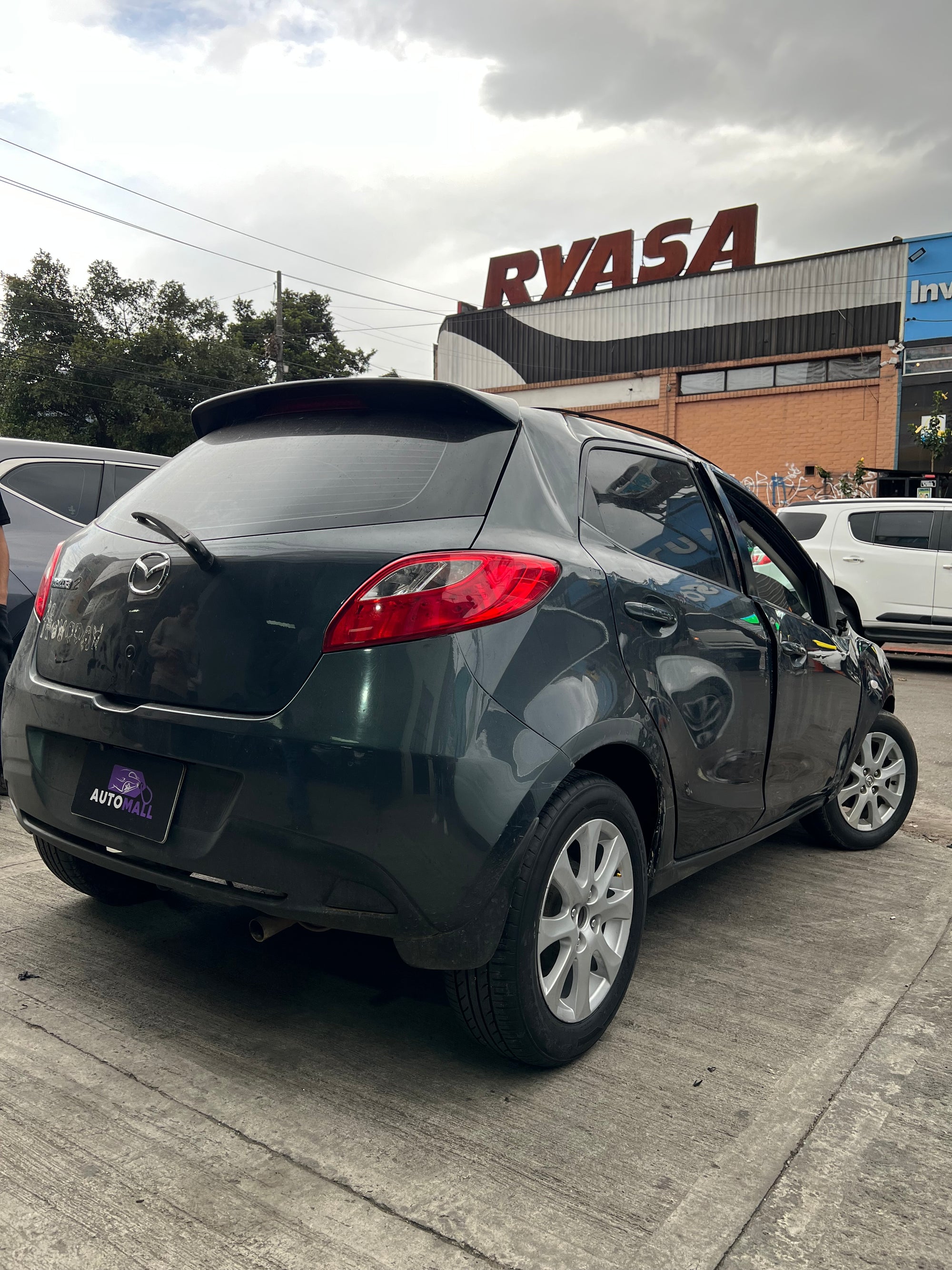 Mazda 2 Full 2012