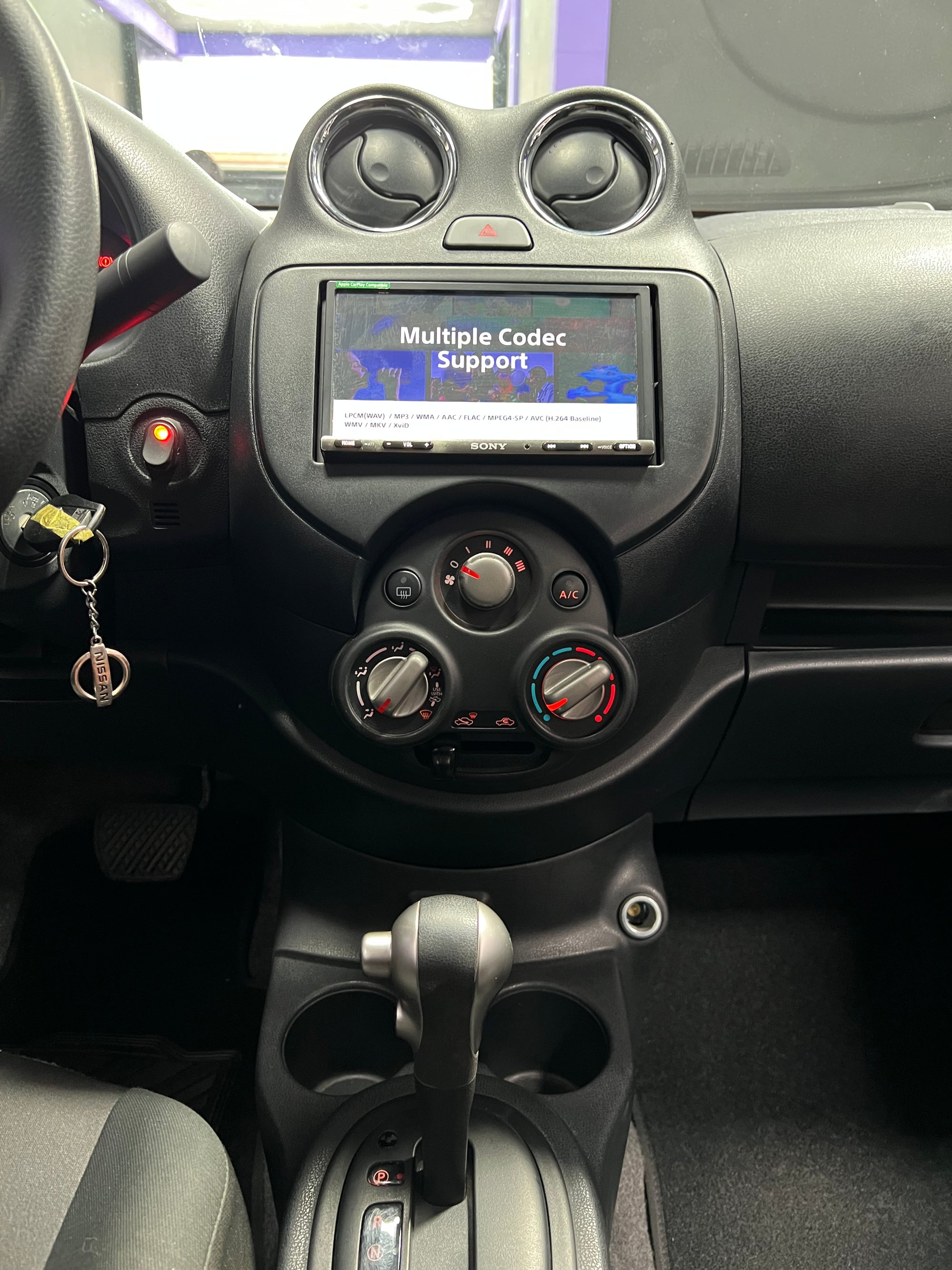 Nissan Versa V-Drive 2022