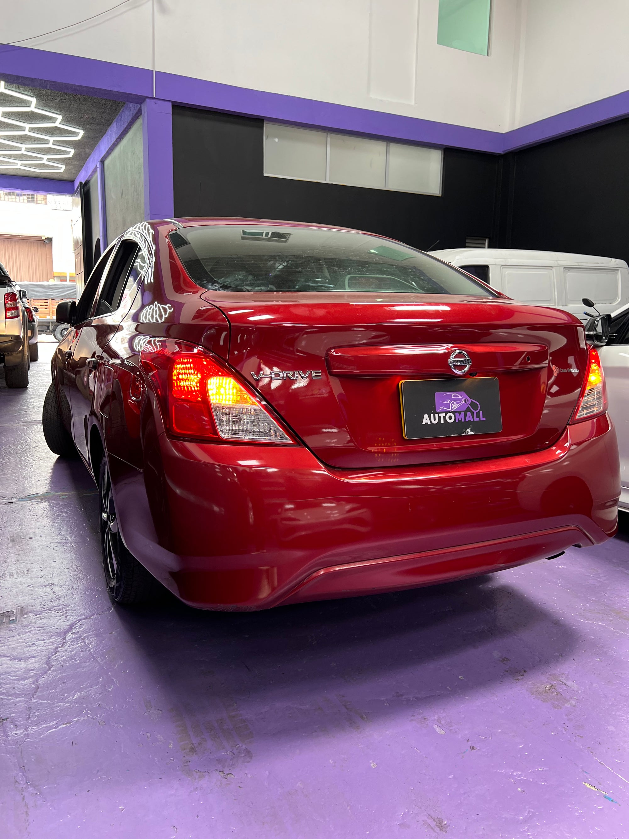 Nissan Versa V-Drive 2022
