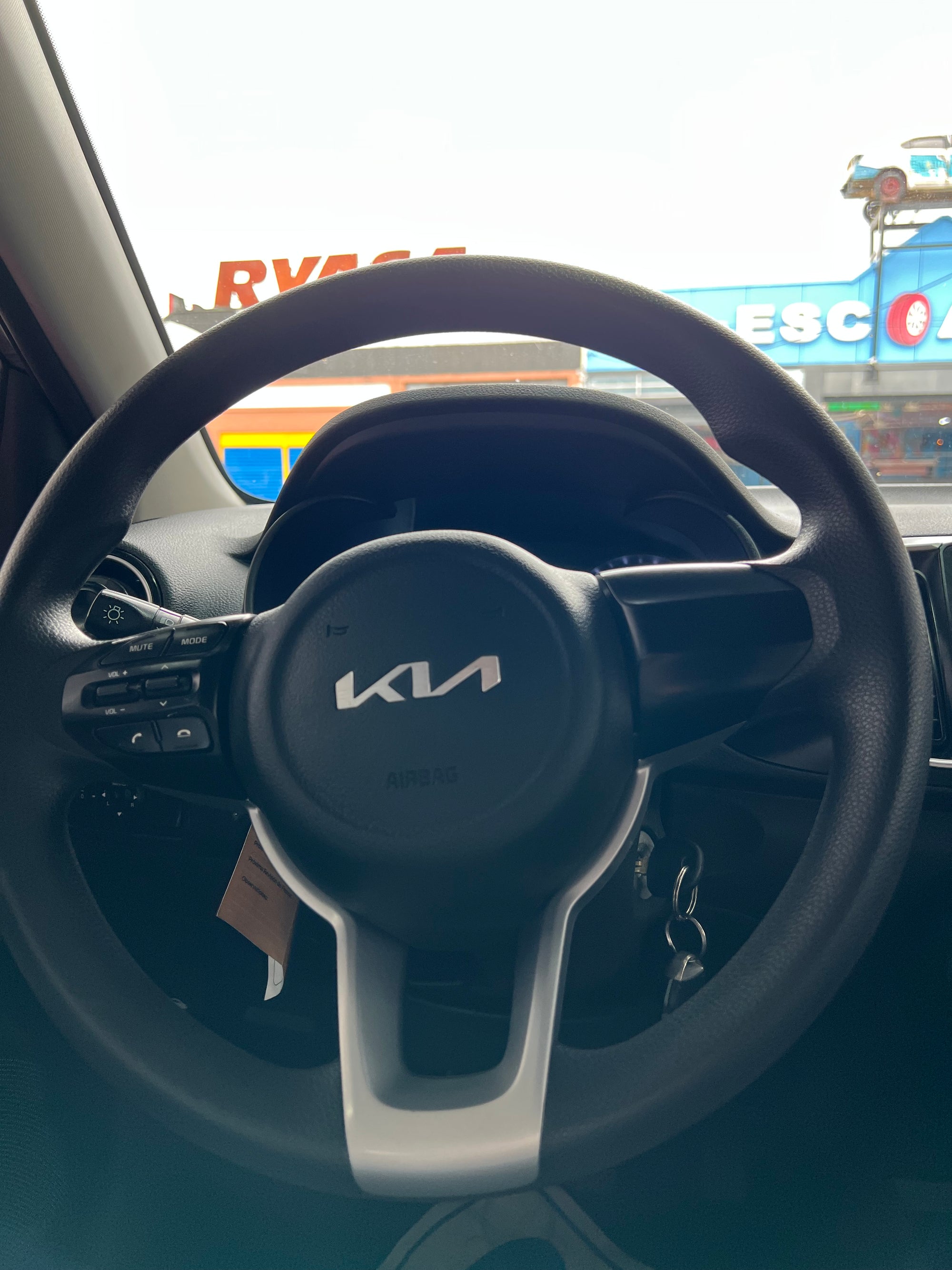 Kia Soluto 2023