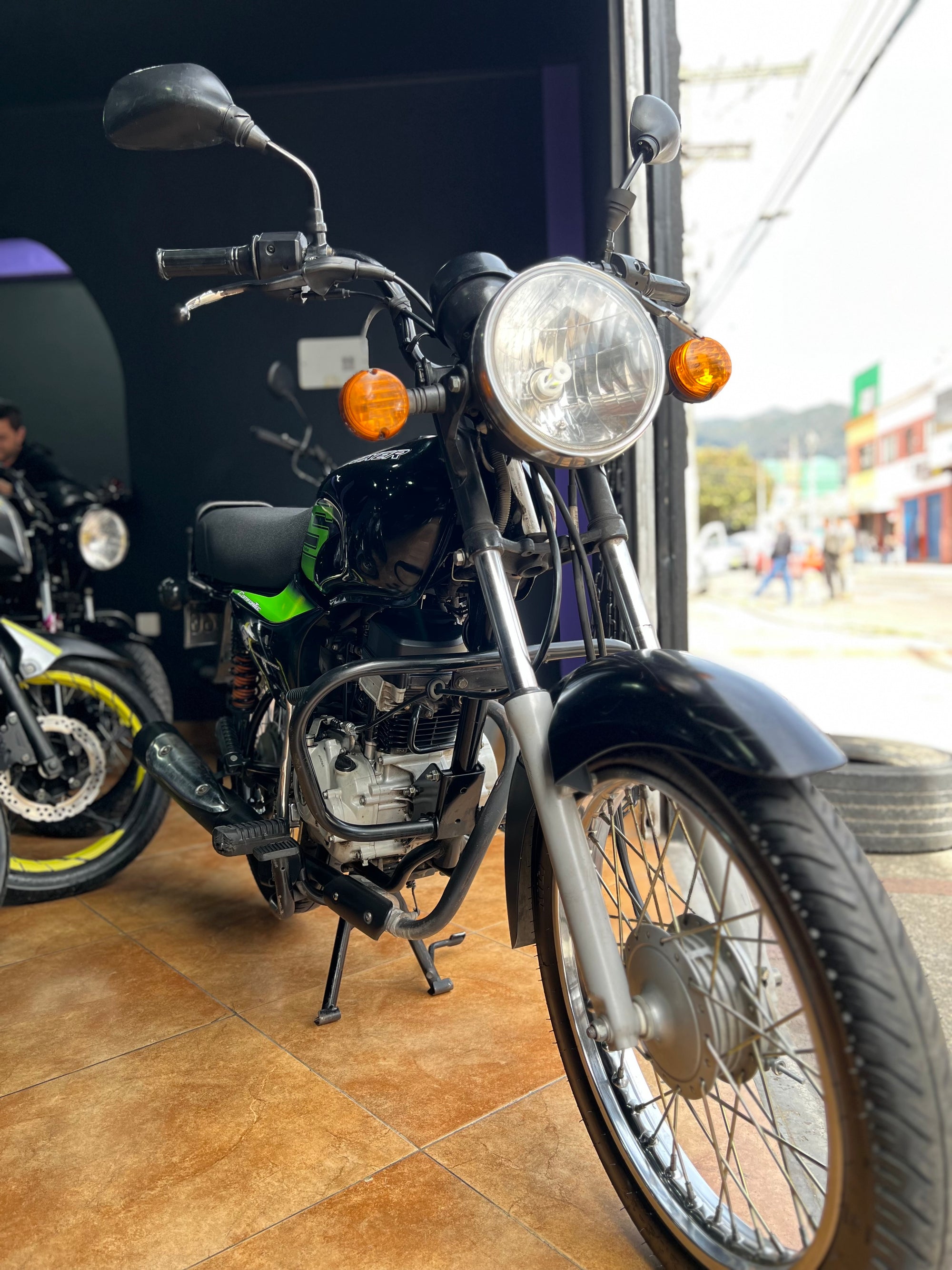 Bajaj Boxer S 2023