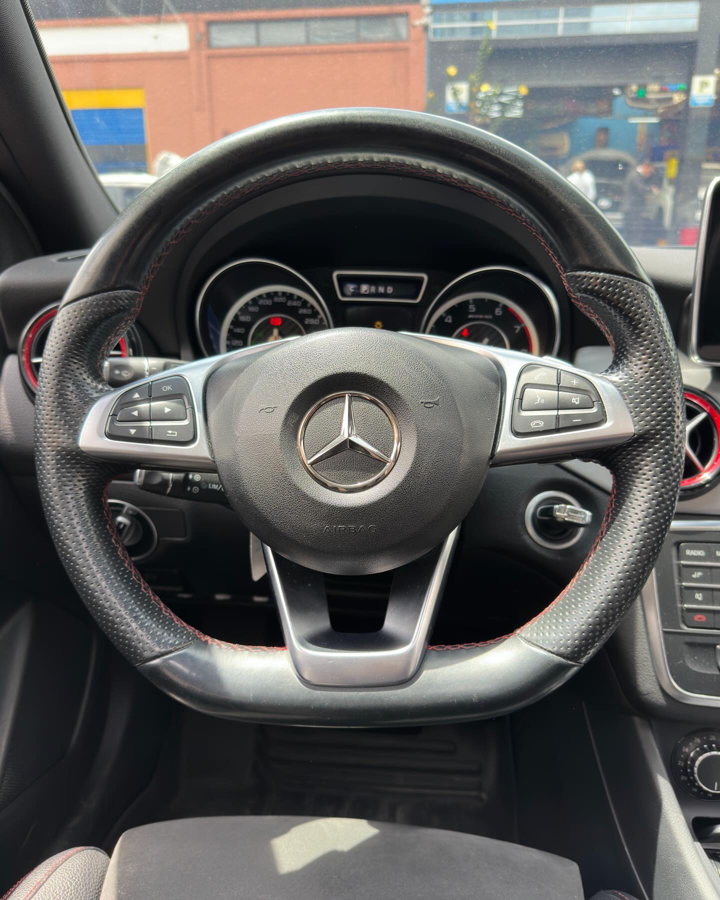 Mercedes GLA 45 AMG 2017