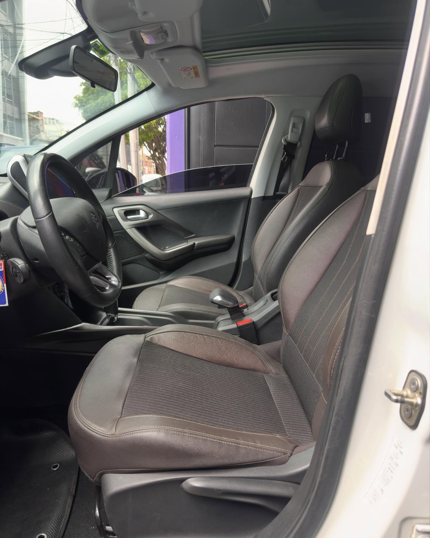 Peugeot 2008 Allure 2020